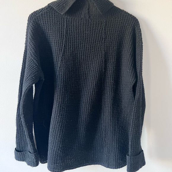 Free People EUC wool cowl neck sweater - Picture 4 of 7